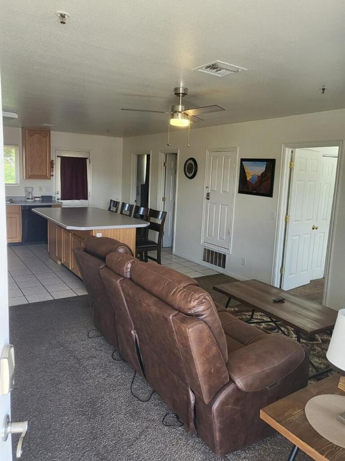 Tail Wind Life Llc Apartment Page Exterior foto